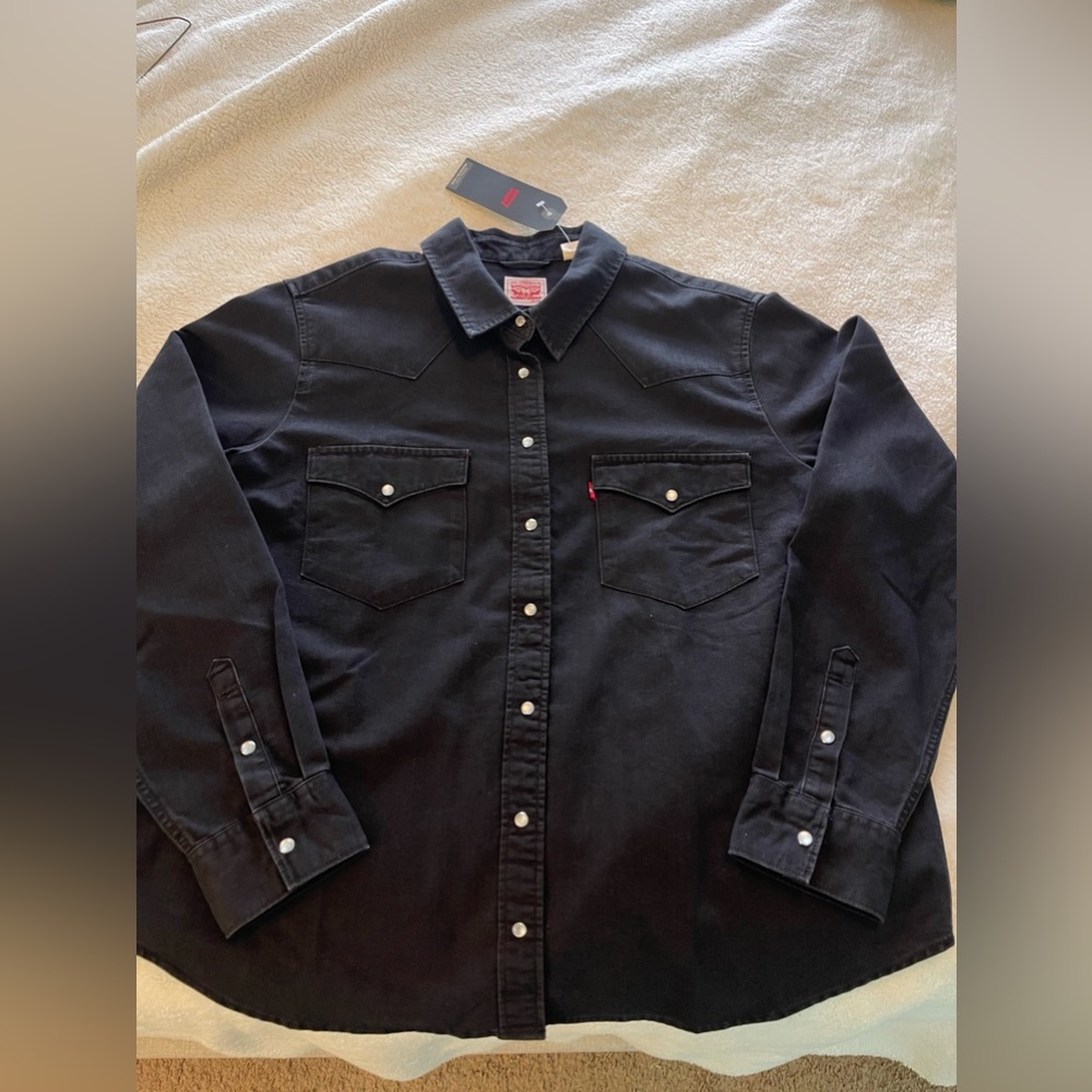 Levi’s Men’s Dark Rise Original Black Denim Long Sleeve Pearl Snap Western Shirt